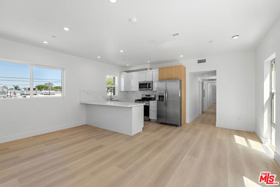 Property photo for 10965 Calvert, North Hollywood, CA