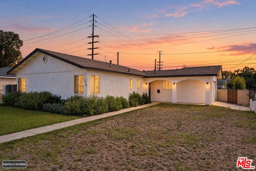 Property photo for 2914 Paula Street, Oxnard, CA