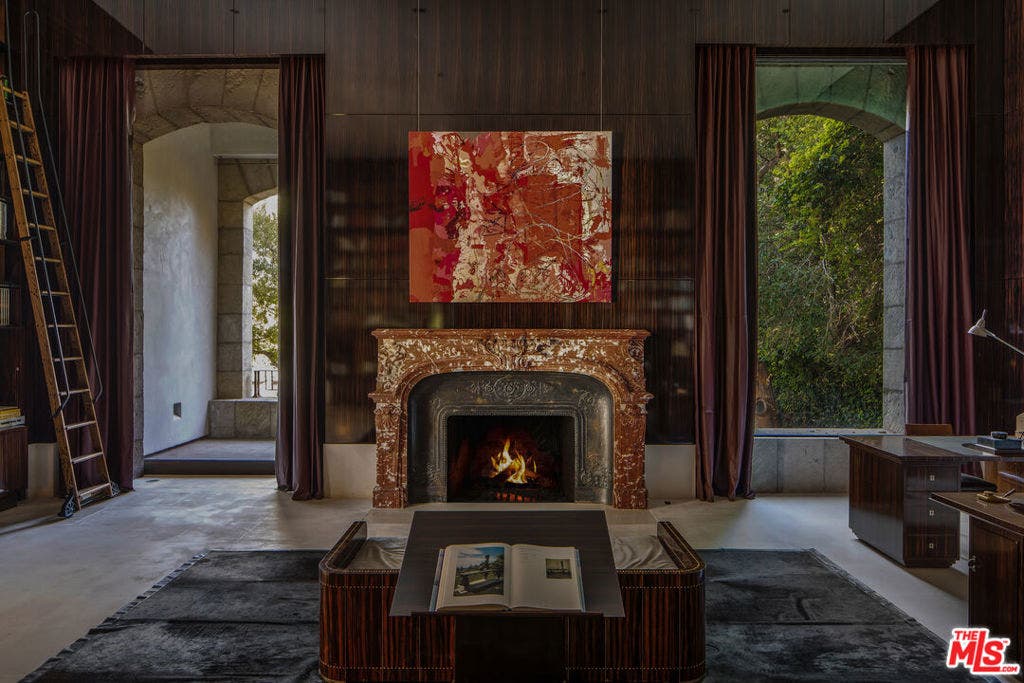 133 S Mapleton Drive, Los Angeles, CA 90024 133 S Mapleton Drive, Los Angeles, CA 90024