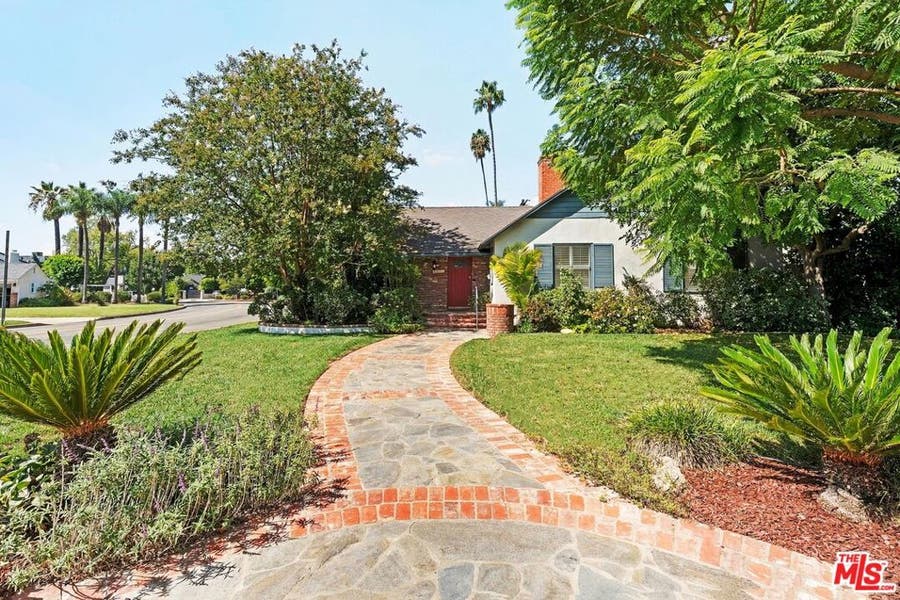 Property photo for 4841 Mammoth Avenue, Sherman Oaks, CA