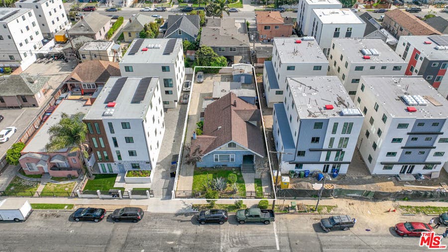 Property photo for 1318 W 35th Place, Los Angeles, CA