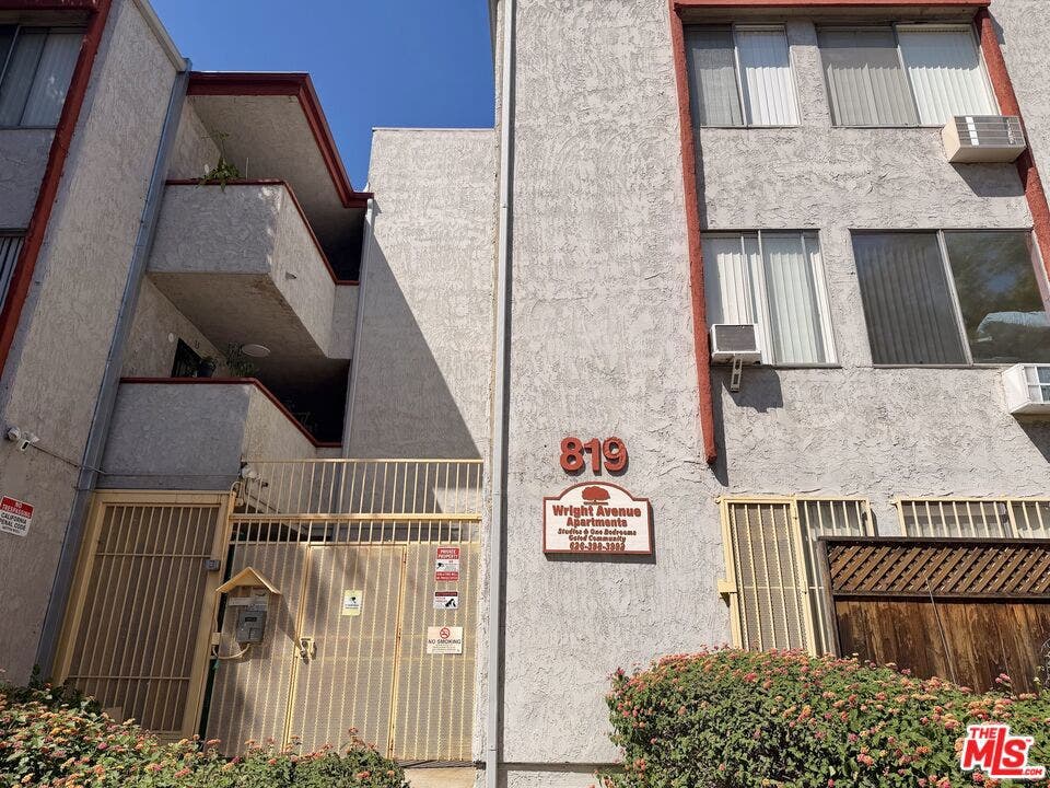 819 Wright Avenue, Pasadena, CA 91104