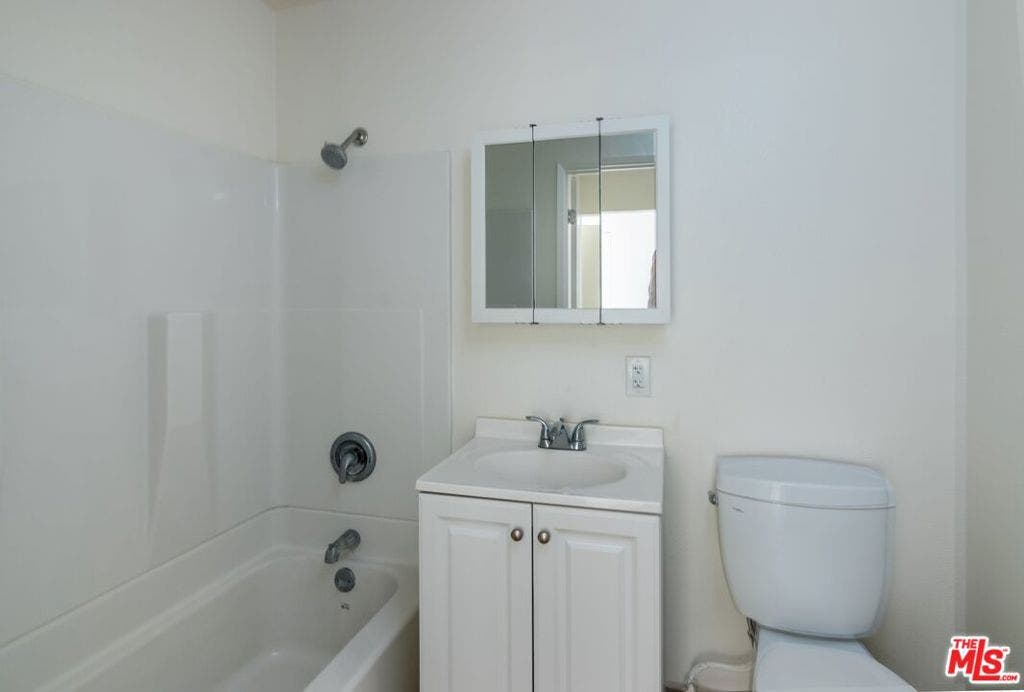 819 Wright Avenue, Pasadena, CA 91104