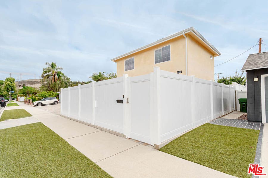Property photo for 11342 Danube Avenue, Granada Hills, CA