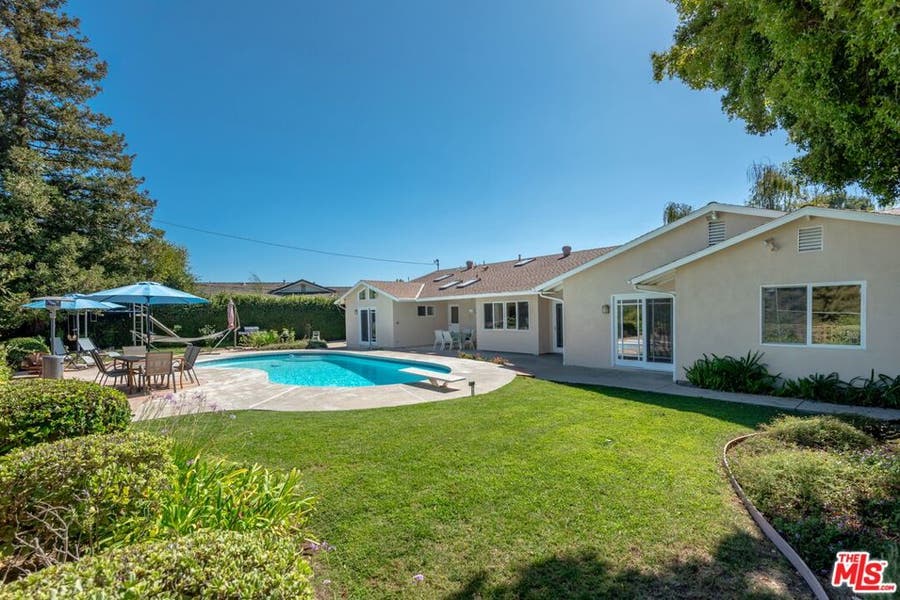 Property photo for 354 Somerset Circle, Thousand Oaks, CA