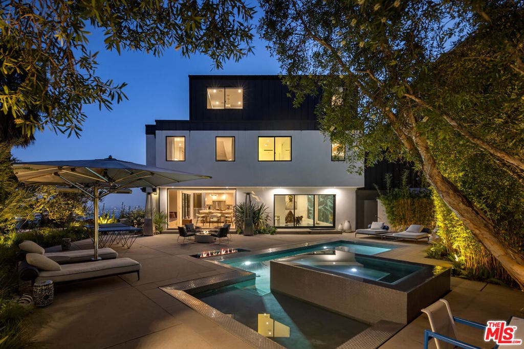 8080 Laurel View Drive, West Hollywood, CA 90069 8080 Laurel View Drive, West Hollywood, CA 90069