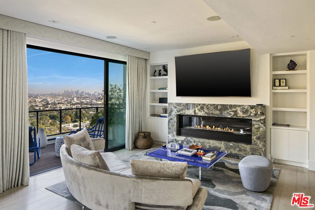 8080 Laurel View Drive, West Hollywood, CA 90069 8080 Laurel View Drive, West Hollywood, CA 90069