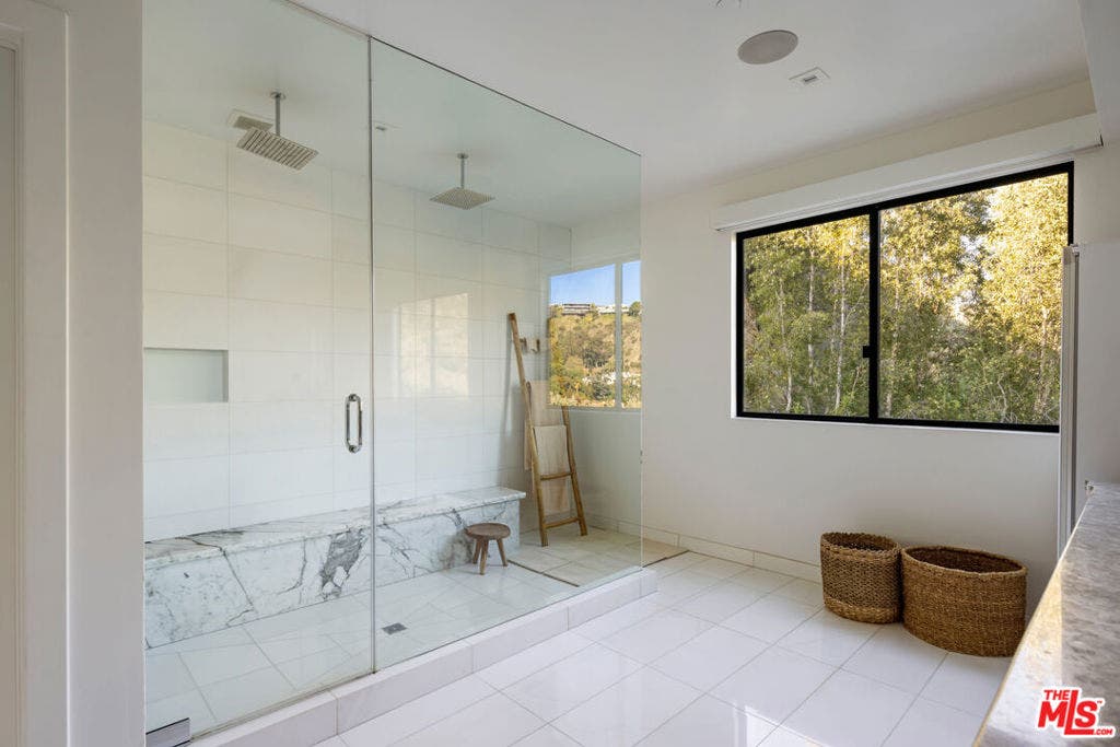 8080 Laurel View Drive, West Hollywood, CA 90069 8080 Laurel View Drive, West Hollywood, CA 90069