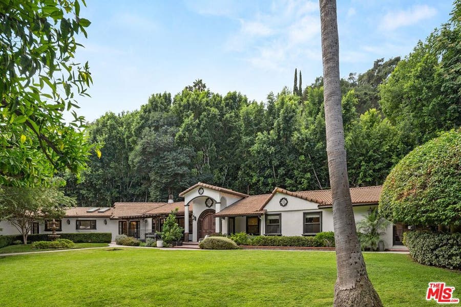 Property photo for 4145 Sunswept Drive, Studio City, CA