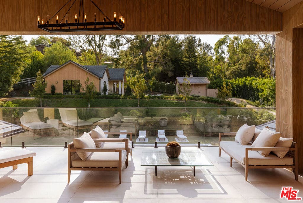 5287 Round Meadow Road, Hidden Hills, CA 91302 5287 Round Meadow Road, Hidden Hills, CA 91302