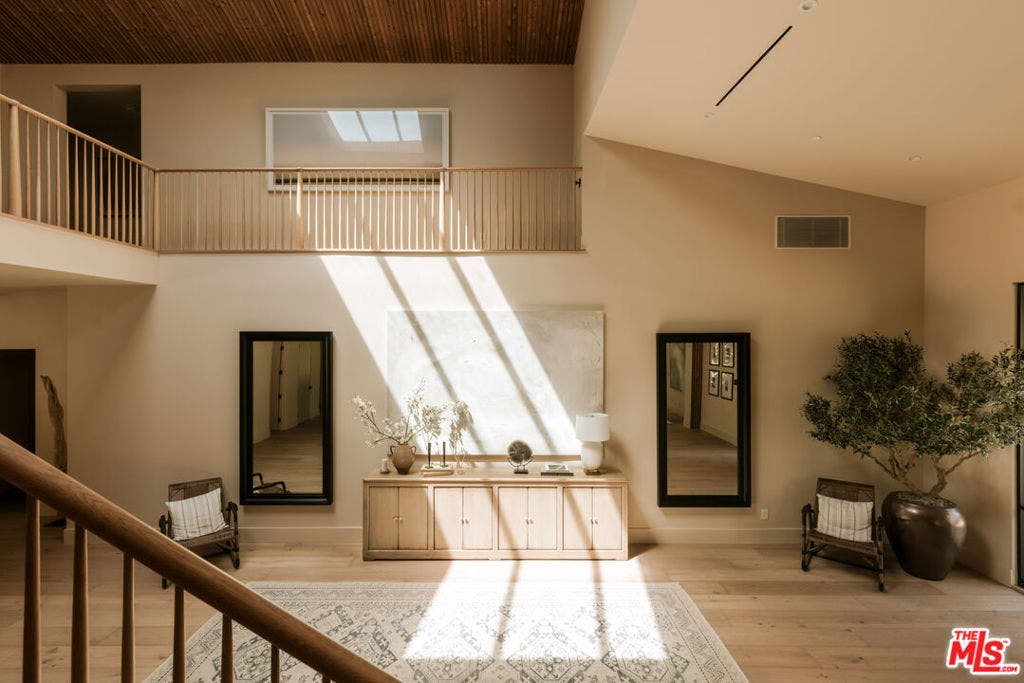 5287 Round Meadow Road, Hidden Hills, CA 91302 5287 Round Meadow Road, Hidden Hills, CA 91302