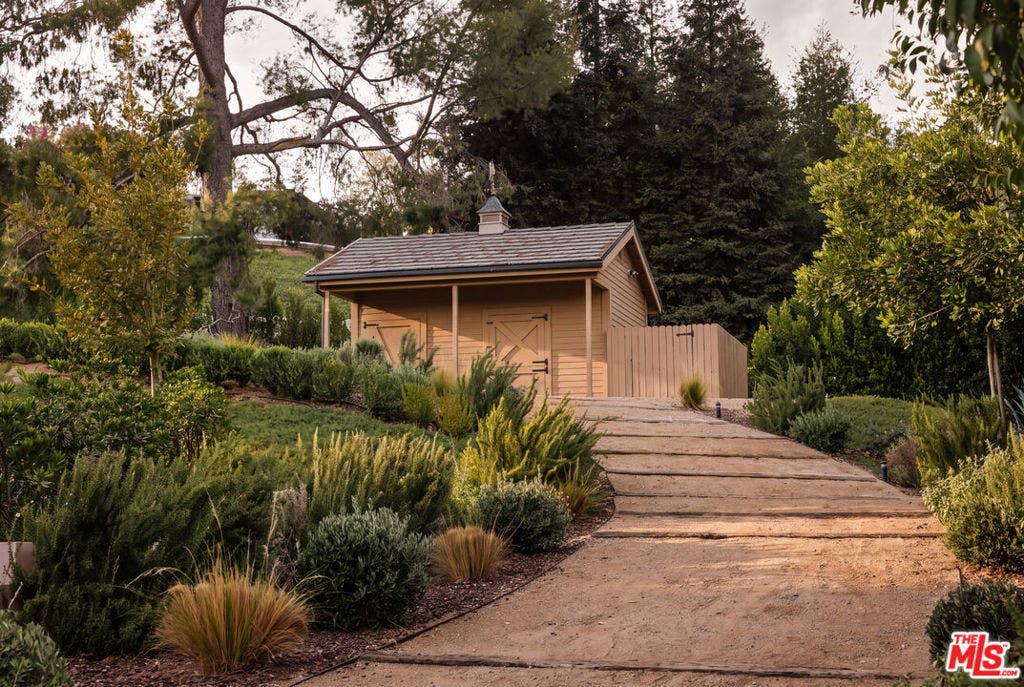 5287 Round Meadow Road, Hidden Hills, CA 91302 5287 Round Meadow Road, Hidden Hills, CA 91302