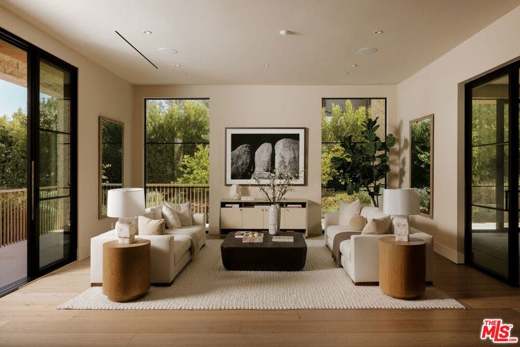 5287 Round Meadow Road, Hidden Hills, CA 91302 5287 Round Meadow Road, Hidden Hills, CA 91302