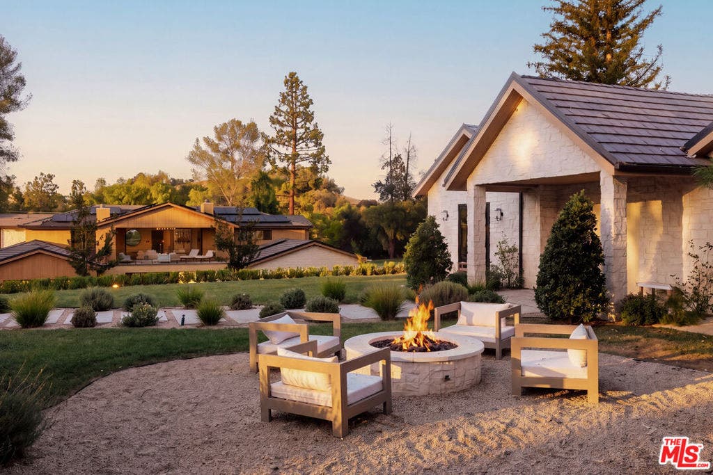 5287 Round Meadow Road, Hidden Hills, CA 91302 5287 Round Meadow Road, Hidden Hills, CA 91302