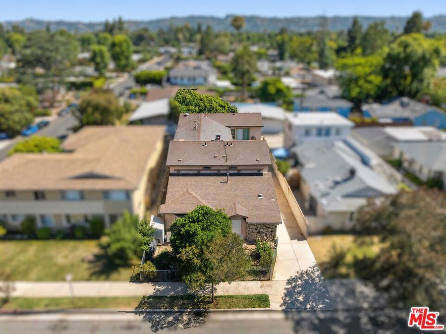 Property photo for 13444 Burbank Boulevard, Sherman Oaks, CA