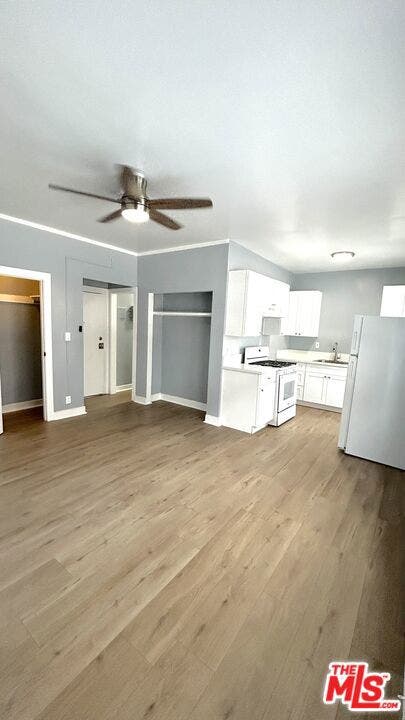Property photo for 800 S Burlington Avenue, Los Angeles, CA