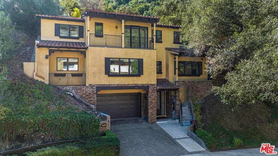 Property photo for 2566 E Chevy Chase Drive, Glendale, CA