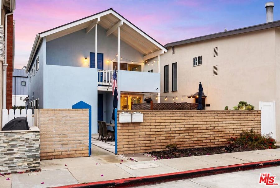 Property photo for 211 Cypress Street, Newport Beach, CA