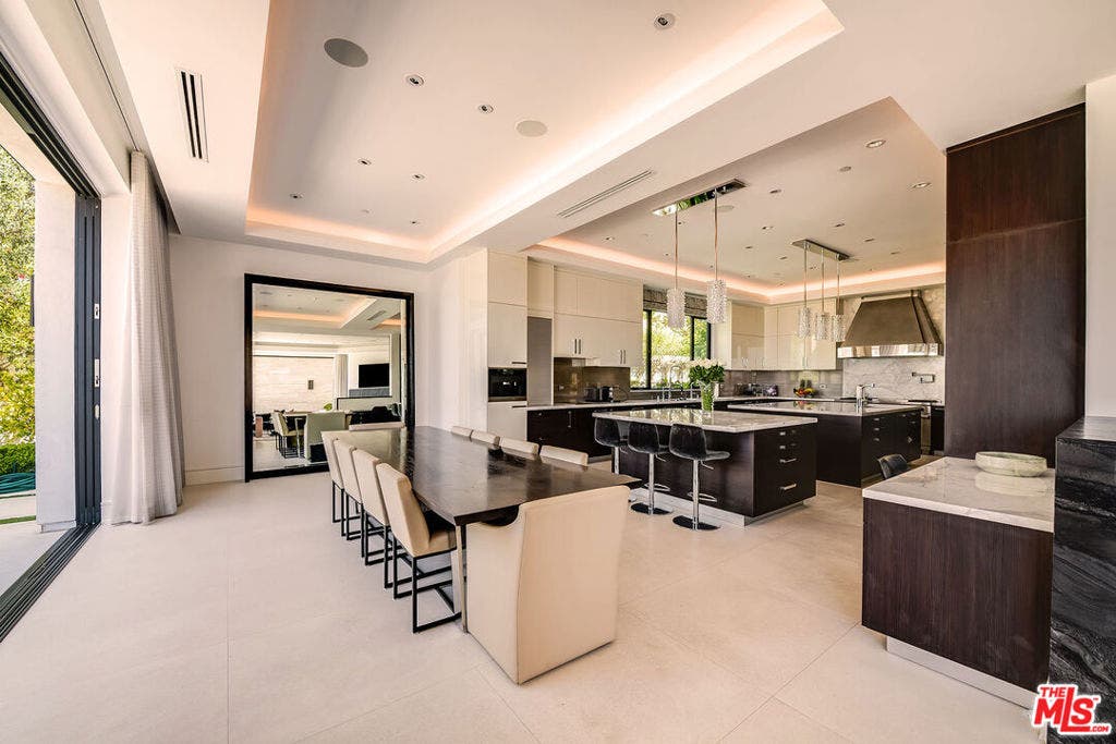 565 Evelyn Place, Beverly Hills, CA 90210