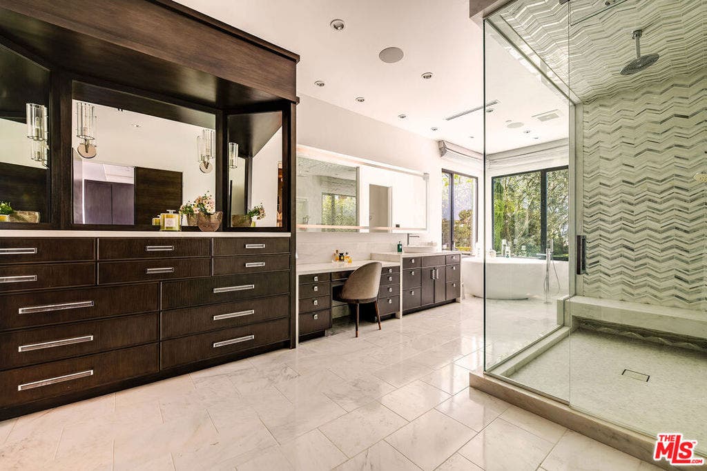 565 Evelyn Place, Beverly Hills, CA 90210