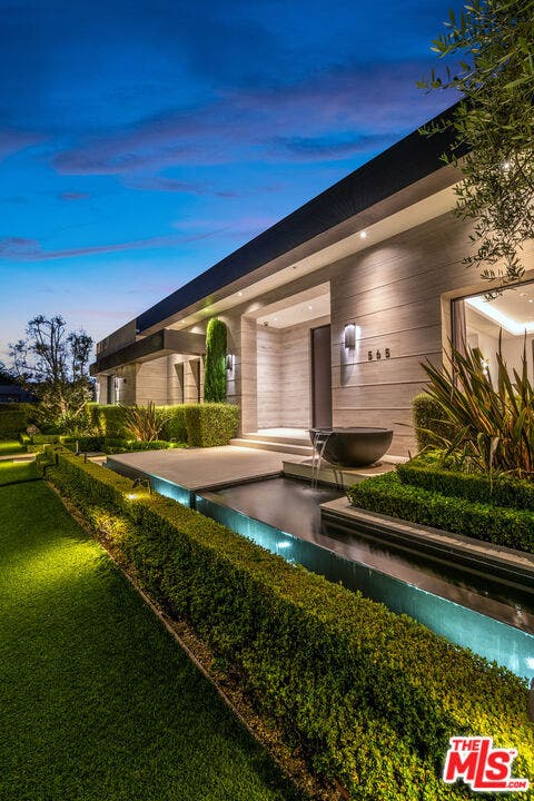 565 Evelyn Place, Beverly Hills, CA 90210