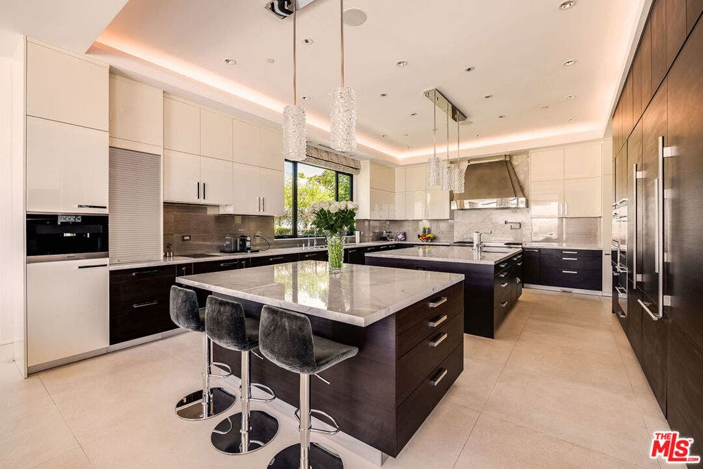 565 Evelyn Place, Beverly Hills, CA 90210