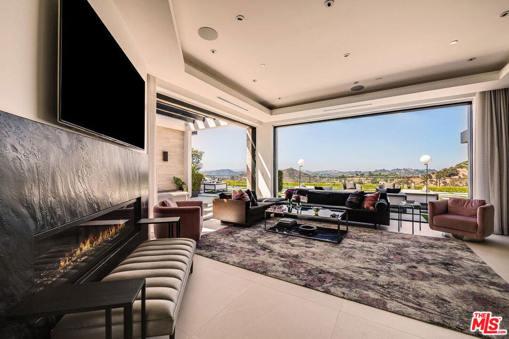 565 Evelyn Place, Beverly Hills, CA 90210