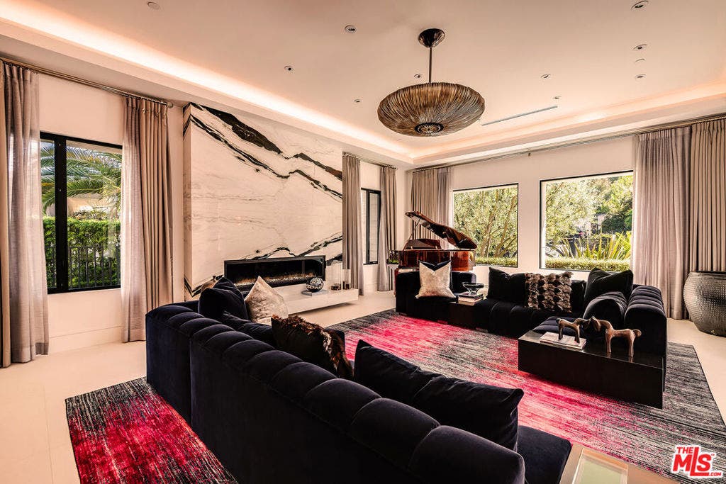 565 Evelyn Place, Beverly Hills, CA 90210