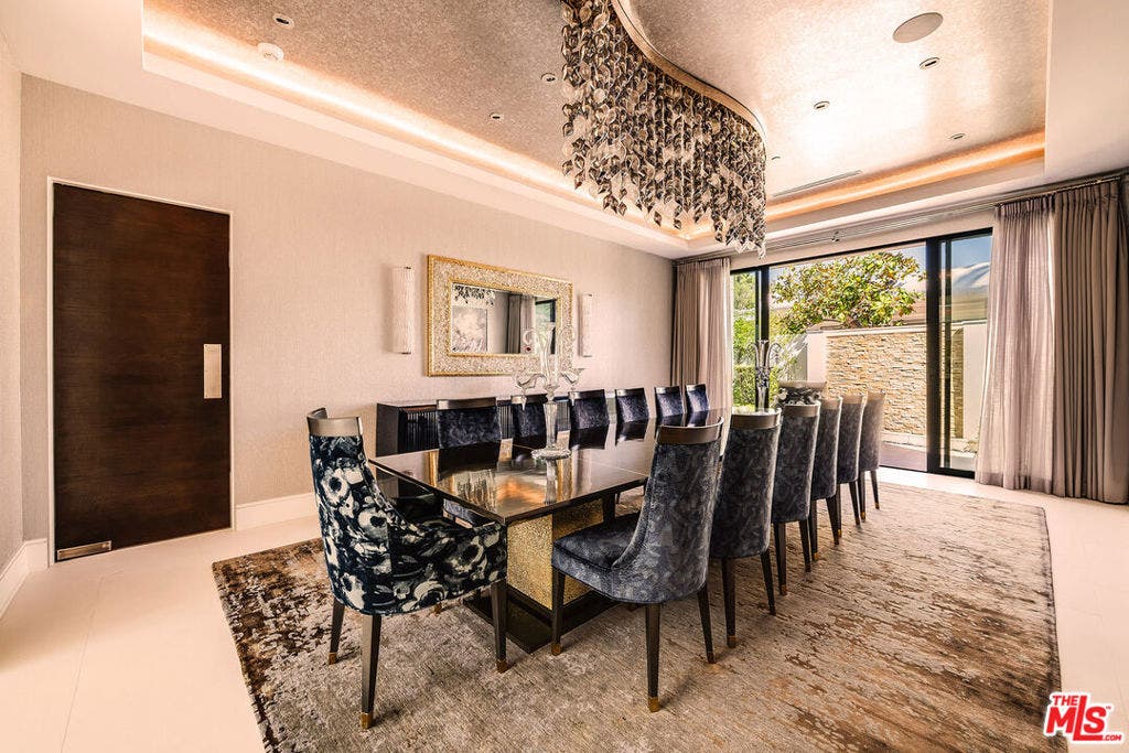 565 Evelyn Place, Beverly Hills, CA 90210