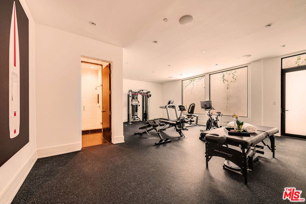 565 Evelyn Place, Beverly Hills, CA 90210