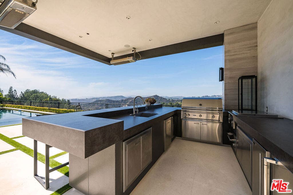 565 Evelyn Place, Beverly Hills, CA 90210