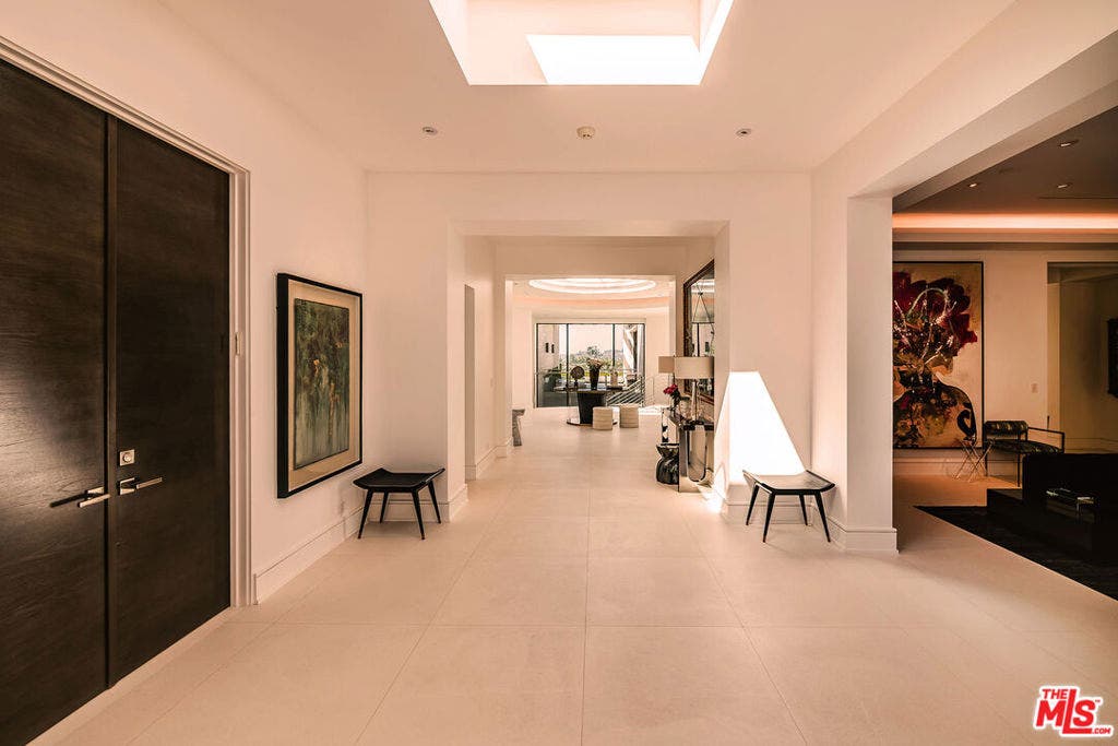 565 Evelyn Place, Beverly Hills, CA 90210