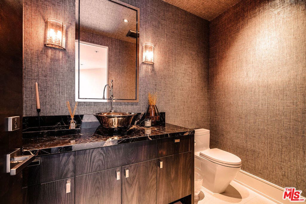 565 Evelyn Place, Beverly Hills, CA 90210
