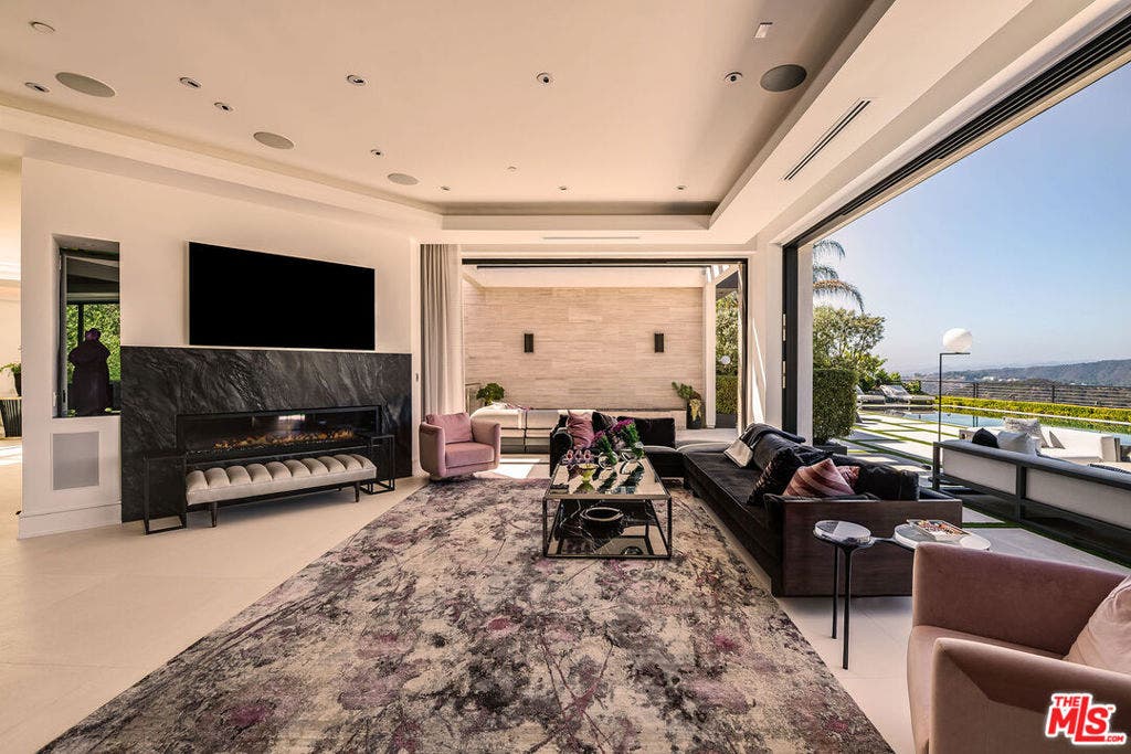 565 Evelyn Place, Beverly Hills, CA 90210