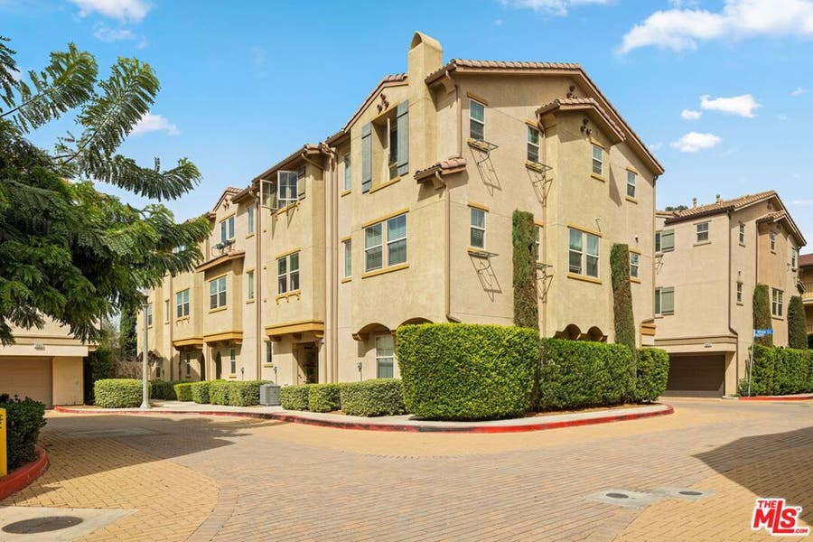 Property photo for 14122 W Willow Lane, Van Nuys, CA