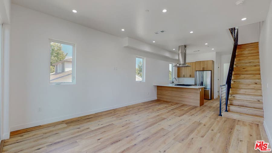Property photo for 4462 Maplewood Avenue, Los Angeles, CA