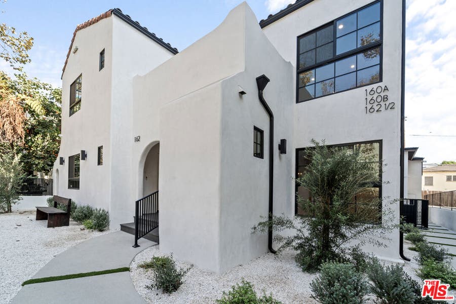Property photo for 160 N Almont Drive, #A, Beverly Hills, CA