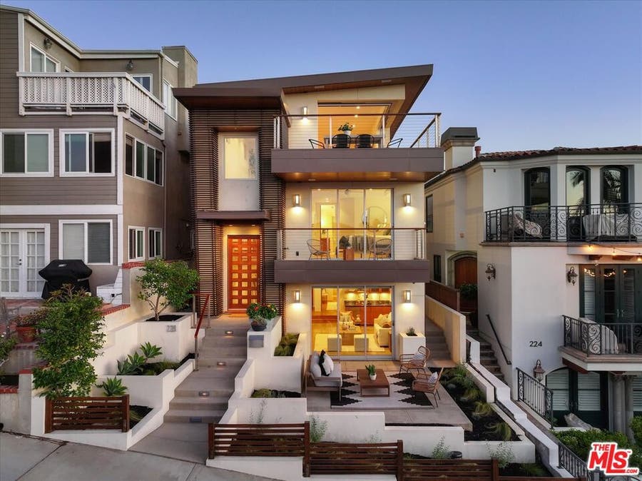 Property photo for 228 31st Street, Manhattan Beach, CA