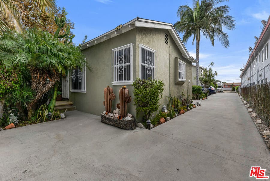Property photo for 10914 S Osage Avenue, Inglewood, CA