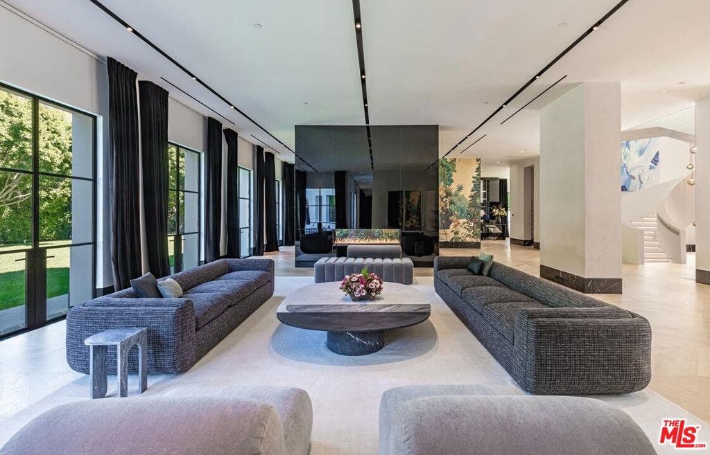 10701 Bellagio Road, Los Angeles, CA 90077