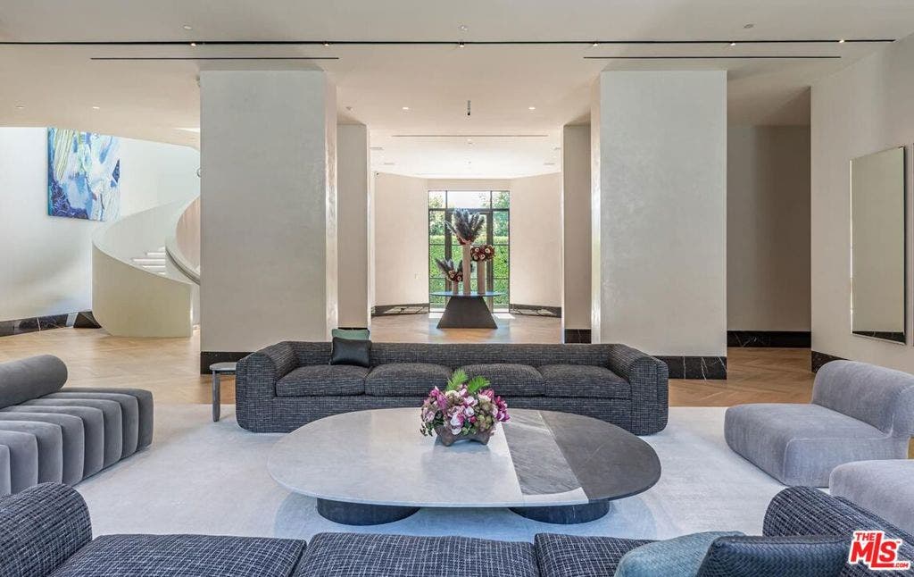 10701 Bellagio Road, Los Angeles, CA 90077