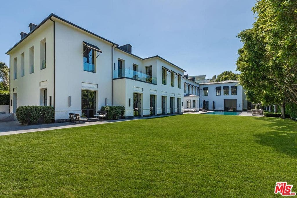 10701 Bellagio Road, Los Angeles, CA 90077