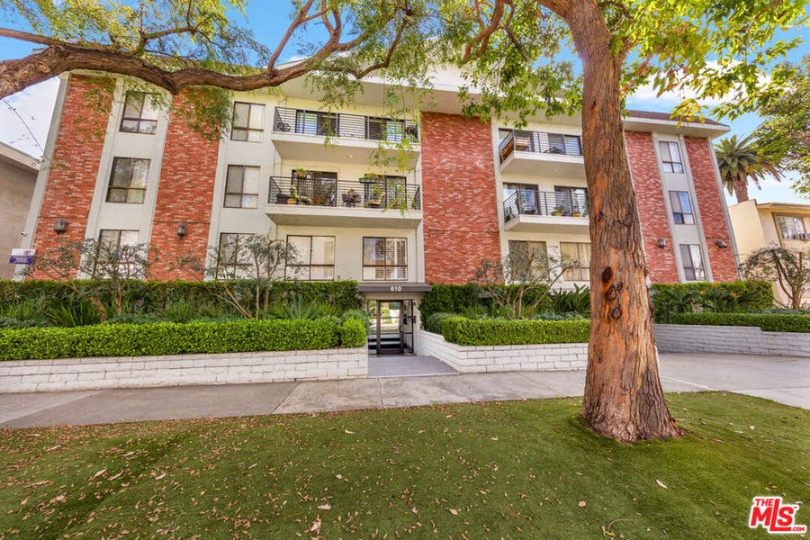 Property photo for 610 N orlando, #205, West Los Angeles, CA