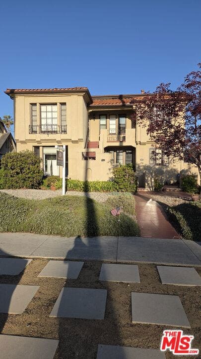 Property photo for 5310 S Rimpau Boulevard, Los Angeles, CA