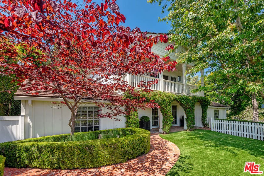 Property photo for 11532 Thurston Circle, Los Angeles, CA