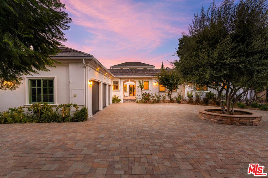 Property photo for 23334 Ostronic Drive, Woodland Hills, CA