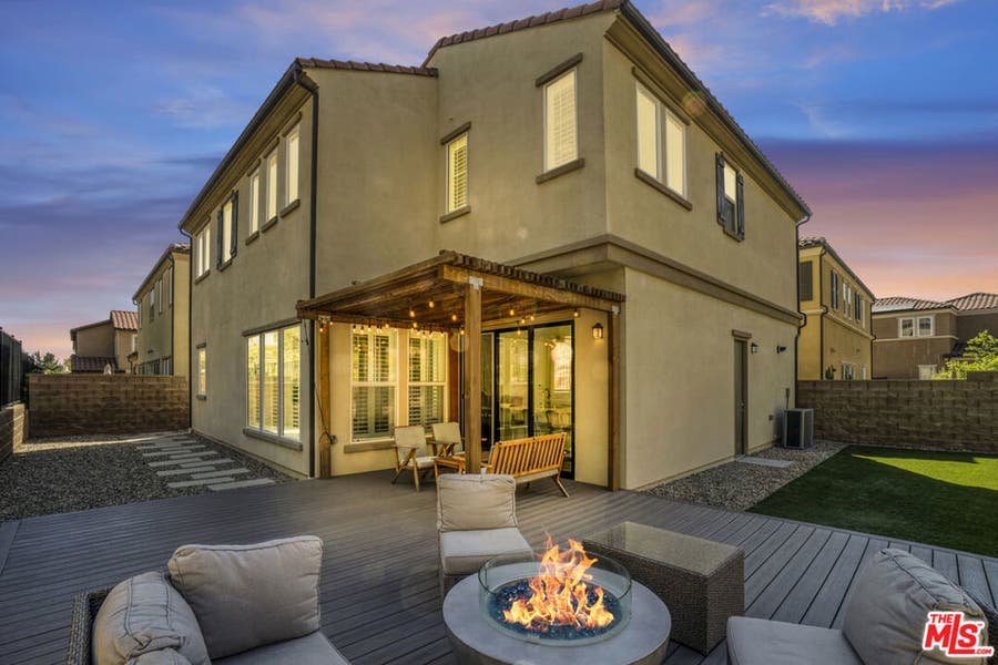 Property photo for 20629 W Chestnut Circle, Porter Ranch, CA