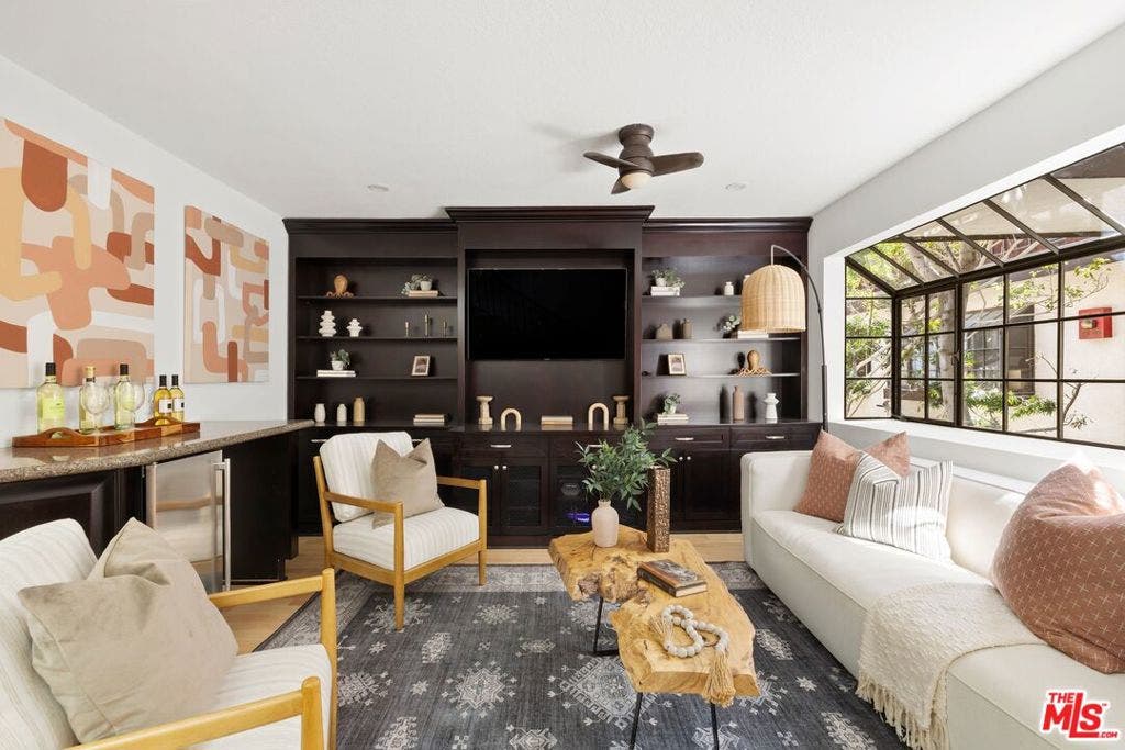 202 San Vicente Boulevard, #12, Santa Monica, CA 90402 202 San Vicente Boulevard, #12, Santa Monica, CA 90402