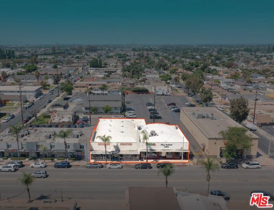 Property photo for 17047 Bellflower Boulevard, Bellflower, CA