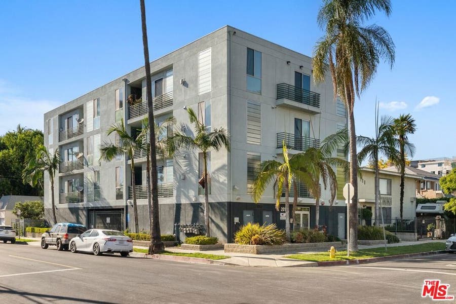 Property photo for 201 N Manhattan Place, Los Angeles, CA